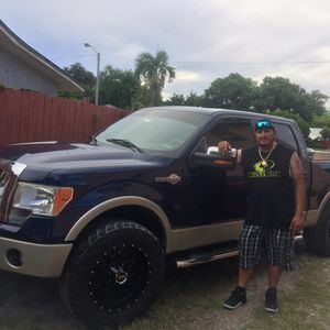 Meet your Posher, Horacio